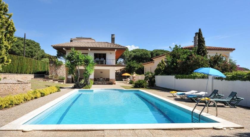 Vila In Puig Sec With Private Swimming Pool And Large Garden-Hutg-011701