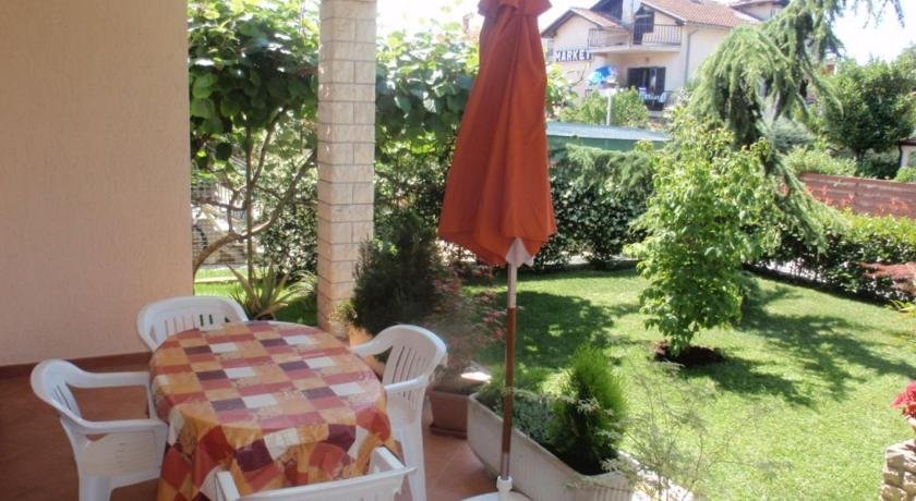 Apartments Novigrad 906