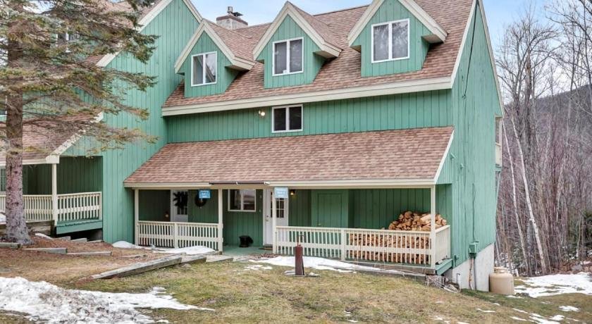 Northbrook Townhouse 2