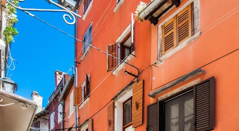 Studio Apartment Grisia