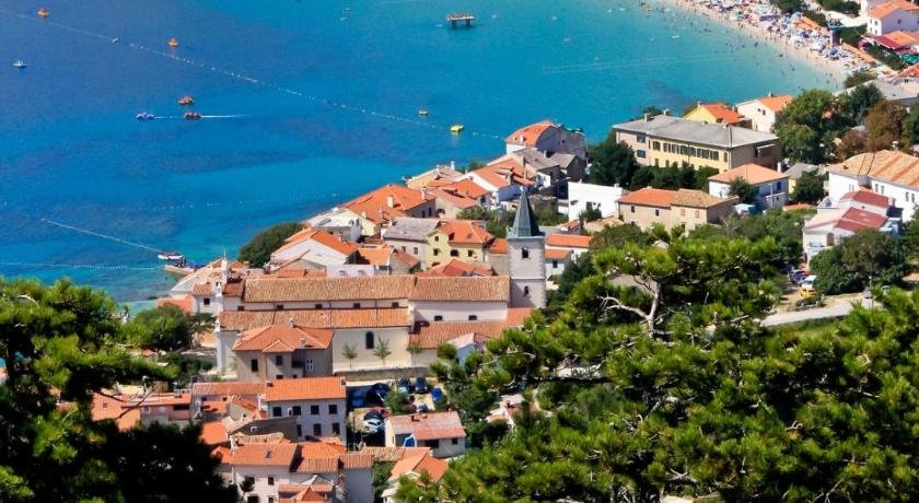 Ferienwohnung 4684-1 Fur 4 Pers In Baska