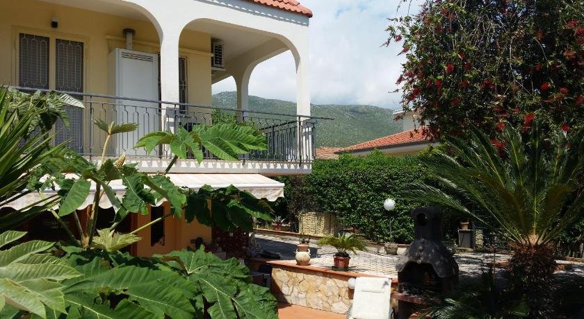 Villa Enza Formia