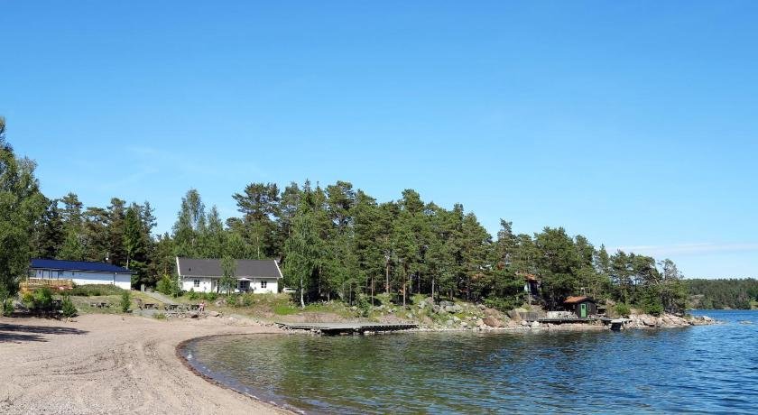 Holiday Home Askerum SND106