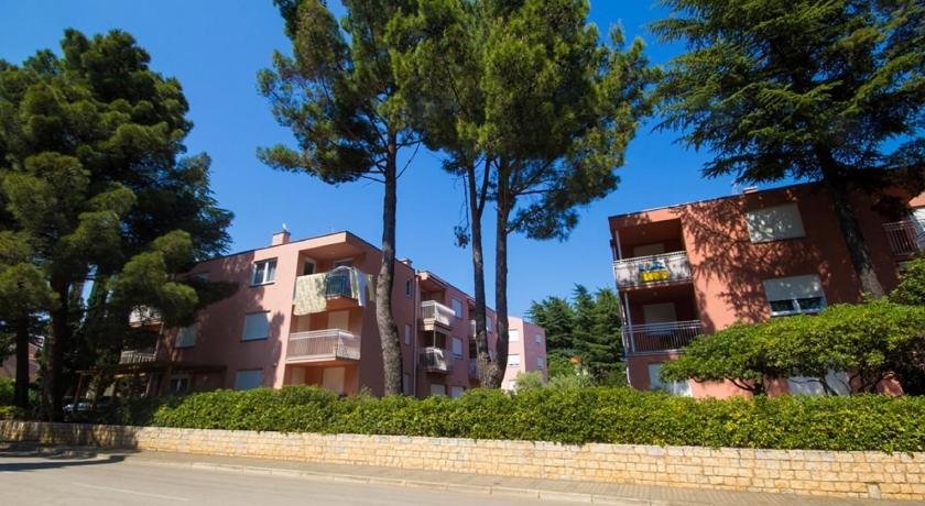 Alma Apartment by the sea