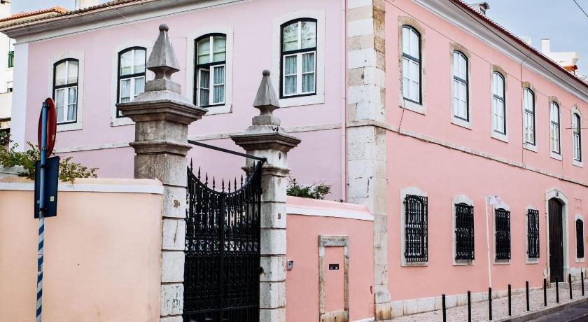 Villa Marques near Tejo River