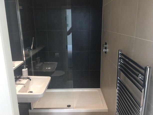 Grand Serviced Apartments