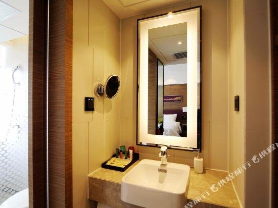 Hampton by Hilton Lanzhou Qilihe Bridge