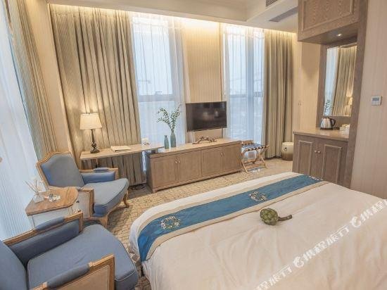 Famjoy Boutique Hotel