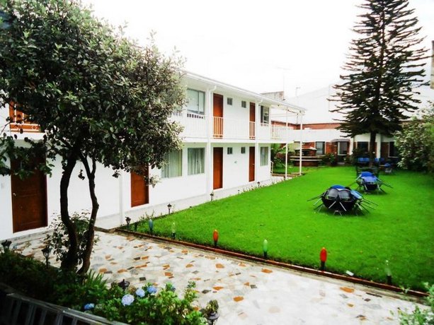 Hotel Bogota Inn Park Way
