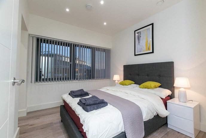 Deluxe Apartments By Heathrow