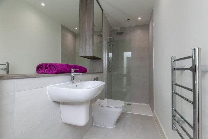 Deluxe Apartments By Heathrow