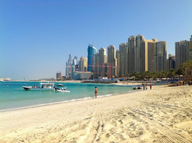 Dubai Beachfront Apartment