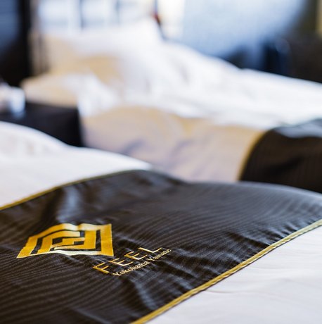 Hotels Resorts Feel