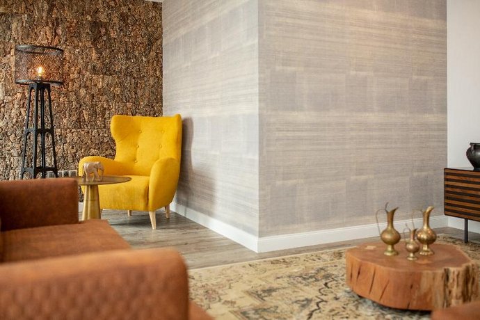 Kanopian Penthouse Hotel
