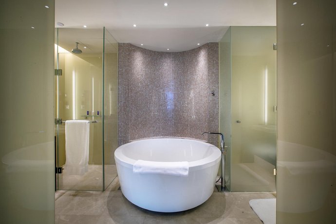 New World Guiyang Hotel