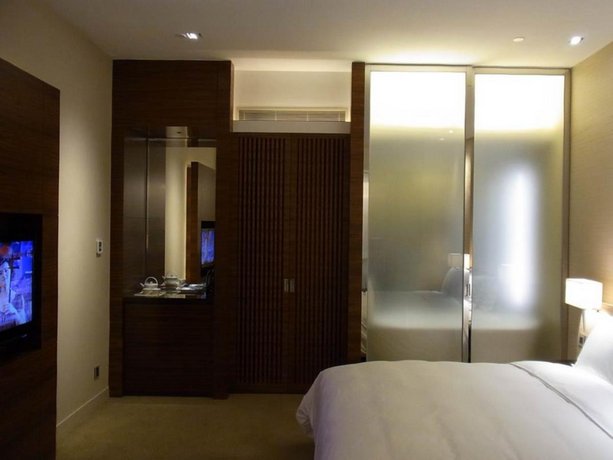 New World Guiyang Hotel