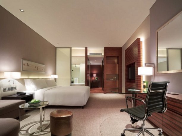 New World Guiyang Hotel
