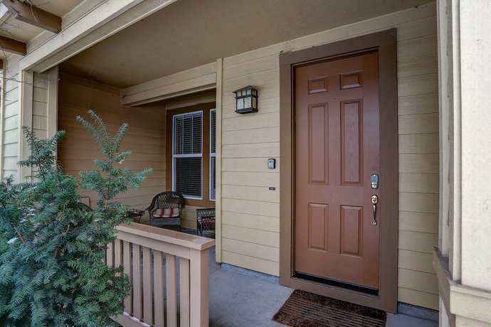 Old Mill Magic 2 Bedrooms 2 5 Bathrooms Townhouse