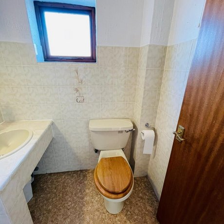 Lyndene Holiday Apartments