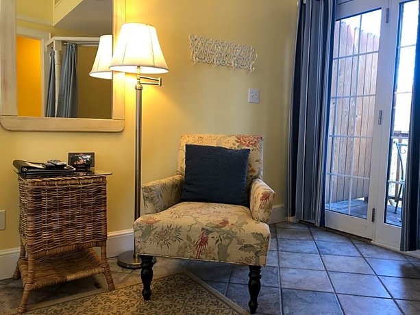 Beaufort House Inn