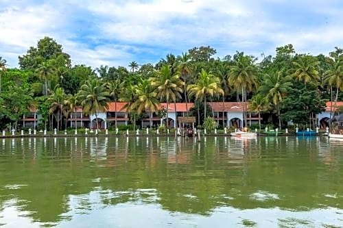 Club Mahindra Ashtamudi