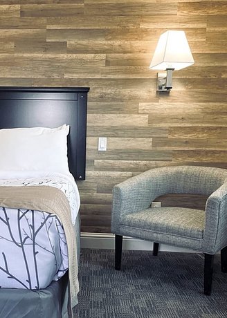 Salida Inn & Monarch Suites