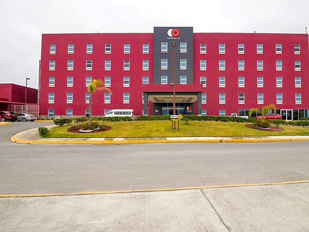 Capital O Hotel Herederos
