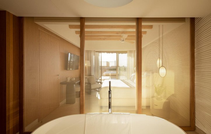 Mitsis Rinela Beach Resort & Spa