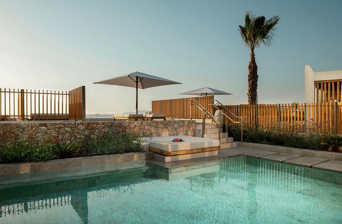 Mitsis Rinela Beach Resort & Spa