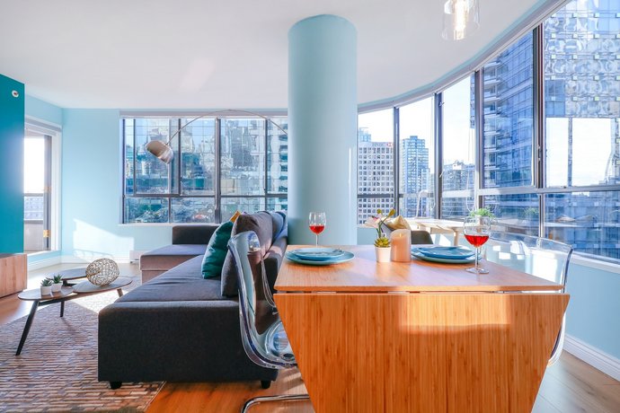 Robson & Granville Luxury Suite