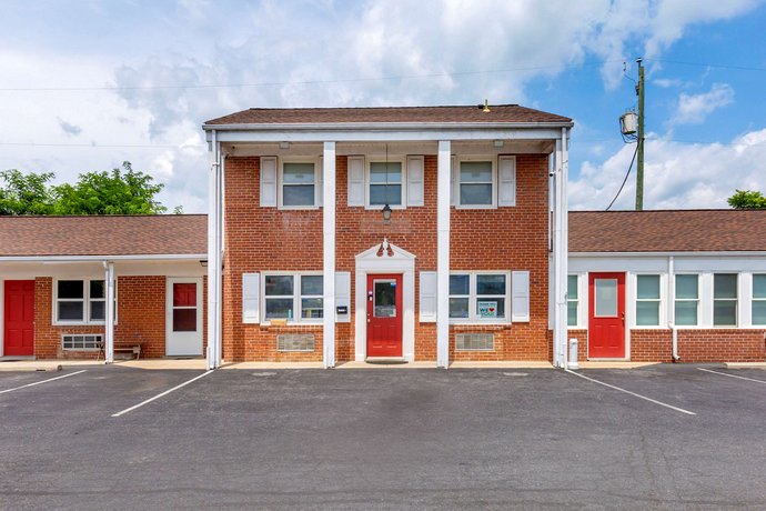 Econo Lodge Woodstock