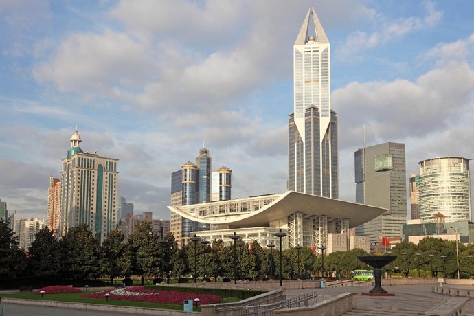 Longchen Yongjia Hotel
