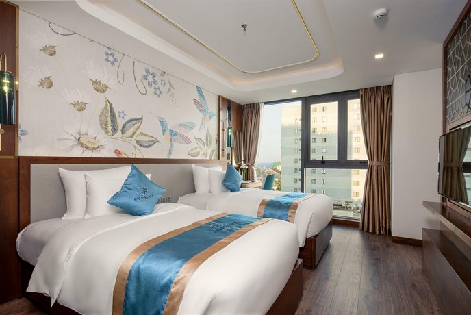CN PALACE HOTEL