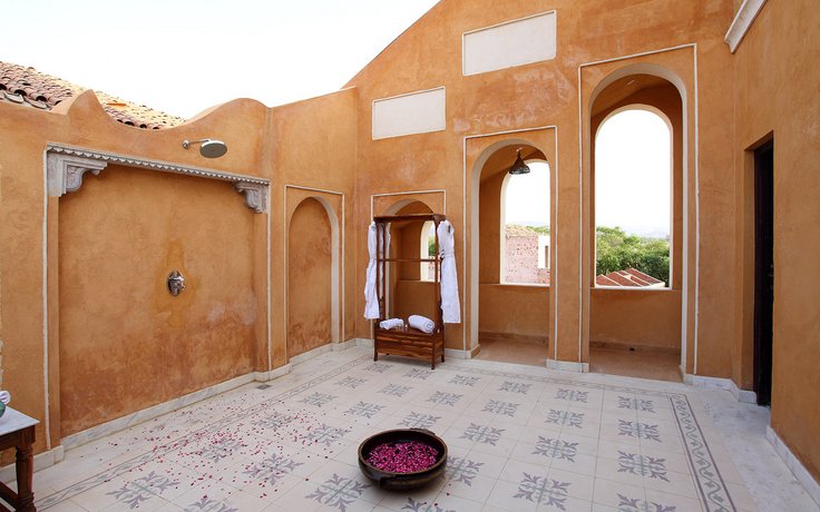 Hotel Juna Mahal