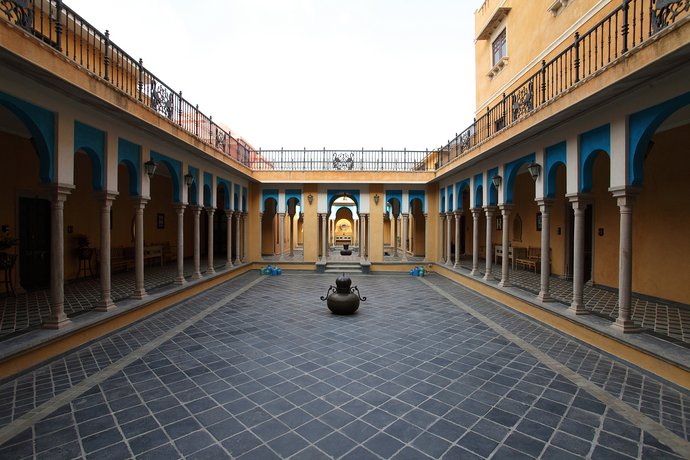 Hotel Juna Mahal