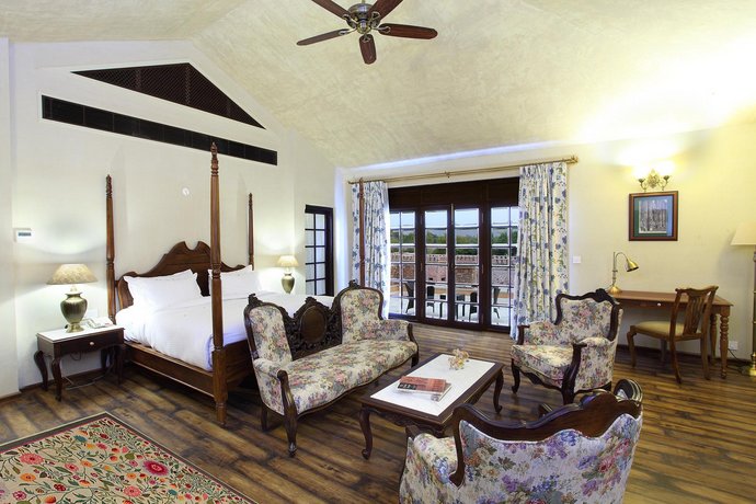 Hotel Juna Mahal