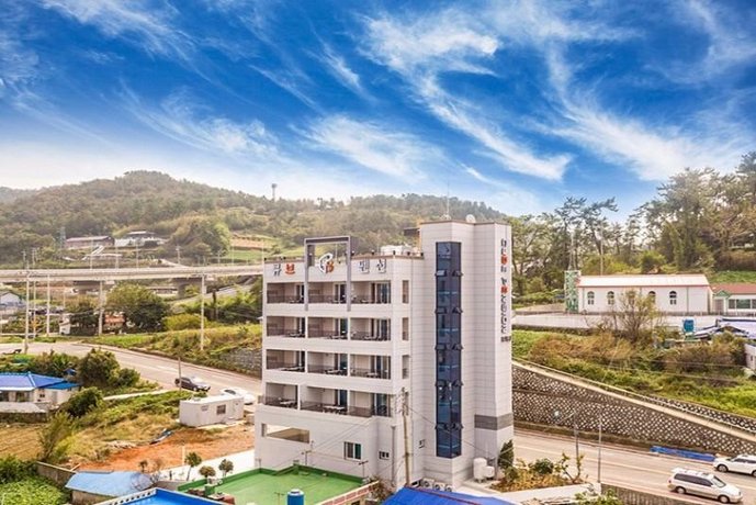 Yeosu Cube Pension