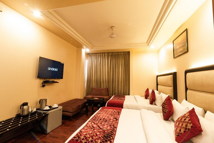 Hotel Shubham Vilas