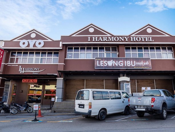 OYO 960 I Harmony Hotel