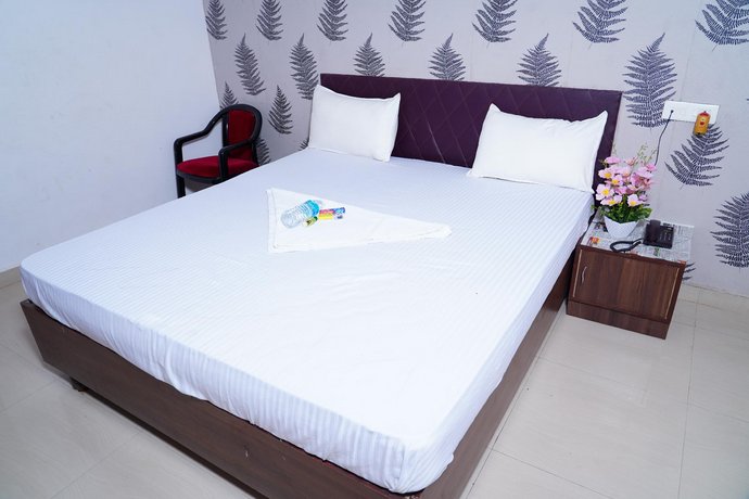 Sri Gokulam Guest House