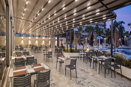 Blue Marlin Deluxe Spa & Resort