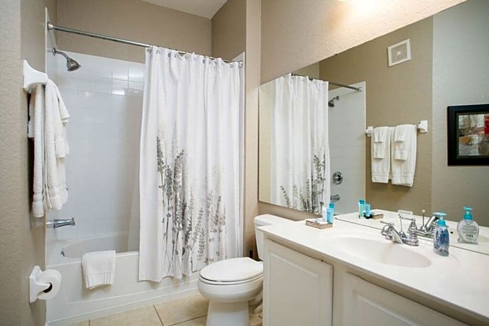 Vista Cay Resort
