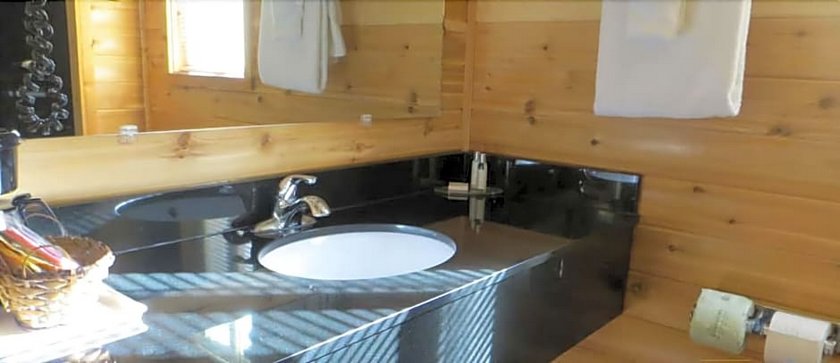 Cabins of Mackinaw