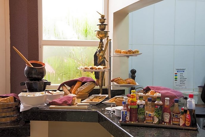 African Regent Hotel