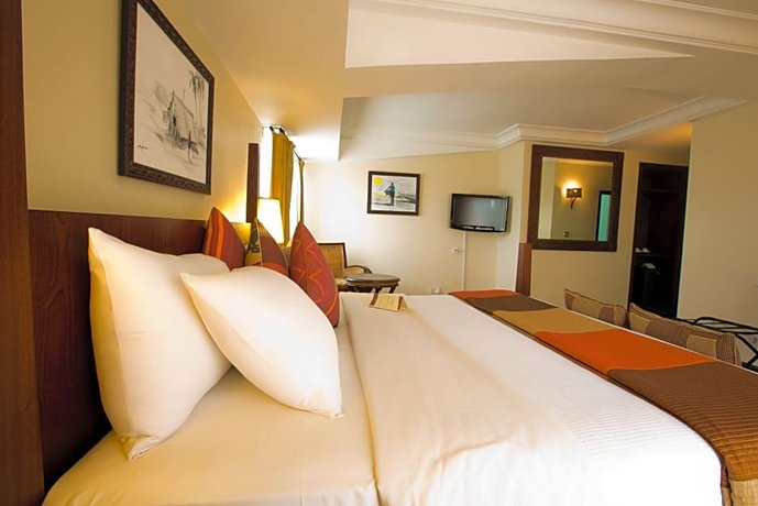 African Regent Hotel