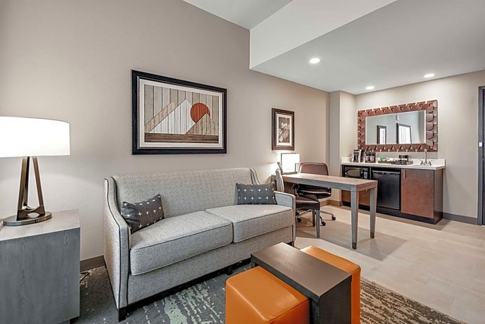 Embassy Suites Jonesboro - Arkansas State