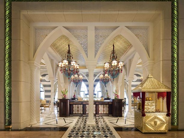 Jumeirah Zabeel Saray Royal Residences