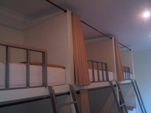 Hostel Mirah