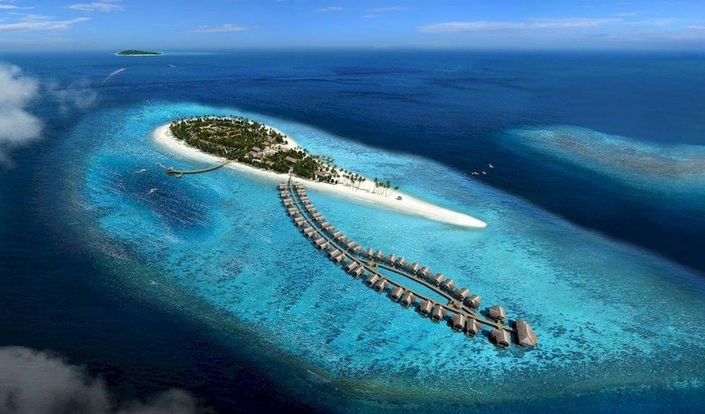 Loama Resort Maldives at Maamigili