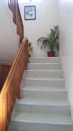 Sola Guesthouse and Restaurant